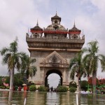Patuxay Monument - Myanmar and Laos tour 10 days