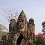 Angkor Thom-Southern Vietnam and Cambodia tour 9 days